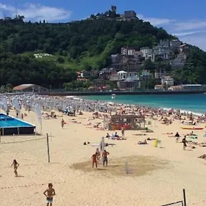 Apartamento A 5min De La Playa De Ondarreta, San Sebastián