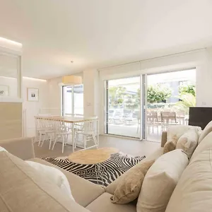The - Preference Brunet Appartement